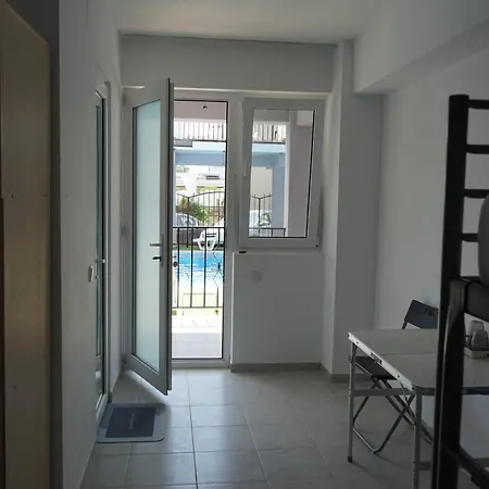 Πανσιόν Aproape De Mare/ La Castel