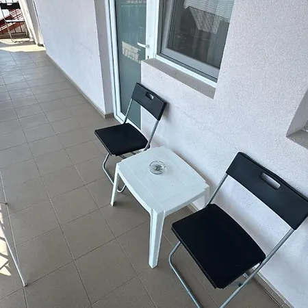 Aproape De Mare/ La Castel Πανσιόν 3*