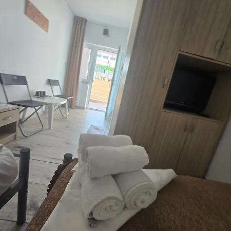 Aproape De Mare/ La Castel Costinești